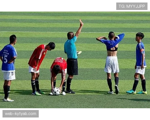 严重犯规判罚逻辑：裁判认定红牌的关键要点