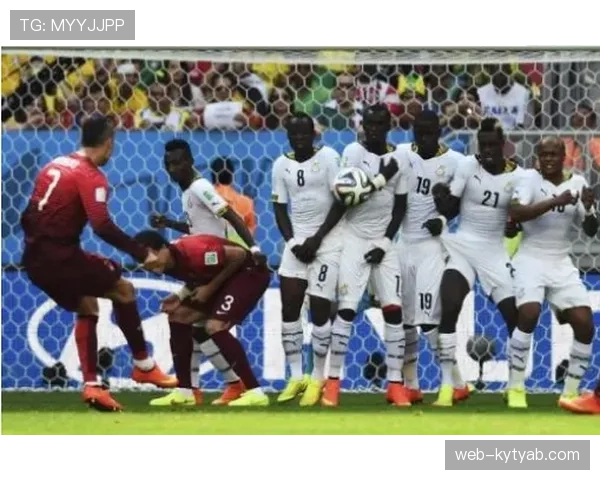 人墙规则：防守方筑墙时必须退足9.15米，否则裁判可重罚任意球