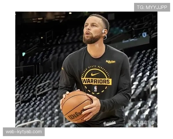 库里这生活，训练结束直接去豪宅喝下午茶，我都快酸了！